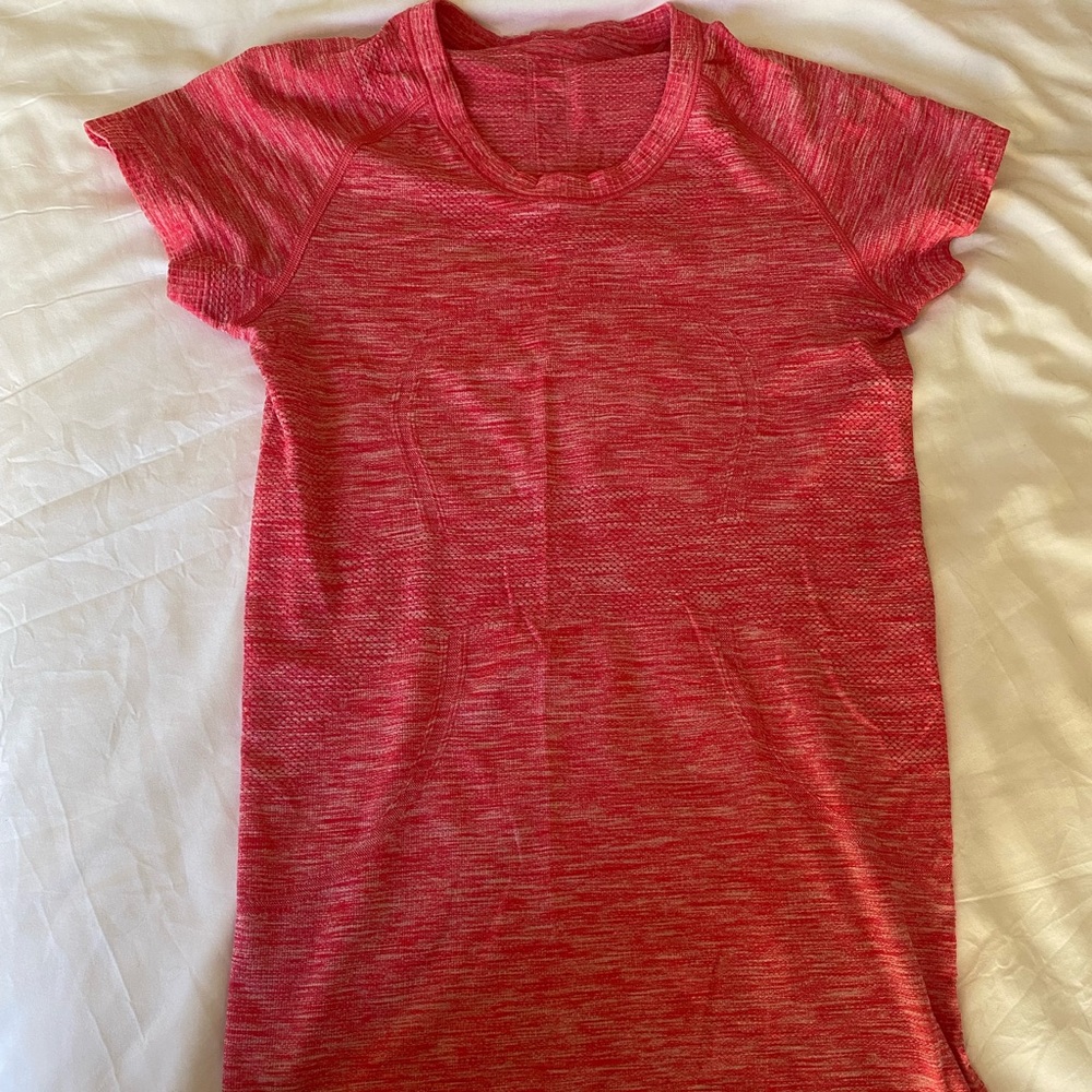 Lululemon Swiftly Tech Short Sleeve